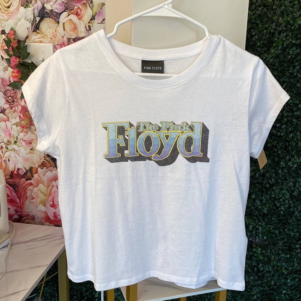 Pink Floyd graphic tee